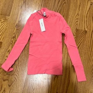 Uban outfitters neck pink sweater